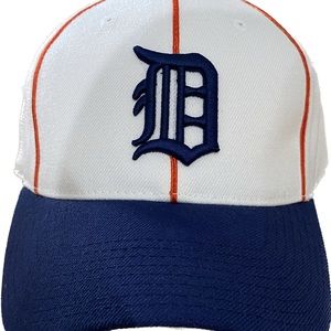 Detroit Tigers fitted fullback.